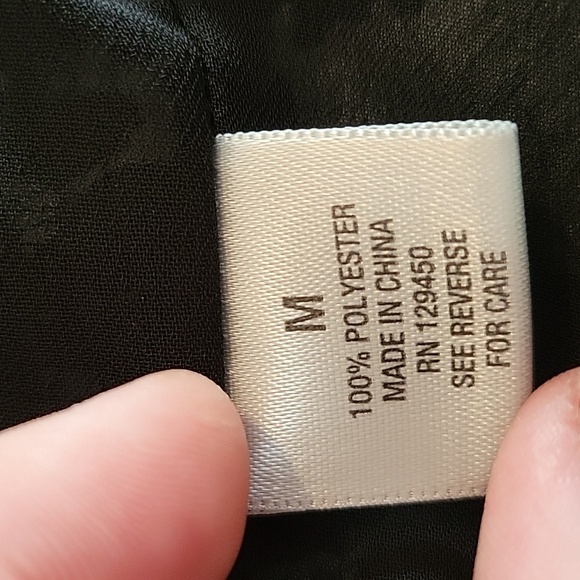 DRESS BARN medium black & white floral w/dots blouse with bow on hip - Picture 4 of 5